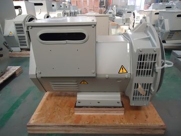 주문 50Hz 30KW WR184H AVR를 가진 무브러시 교류 발전기 구리 3 단계 online manufacture